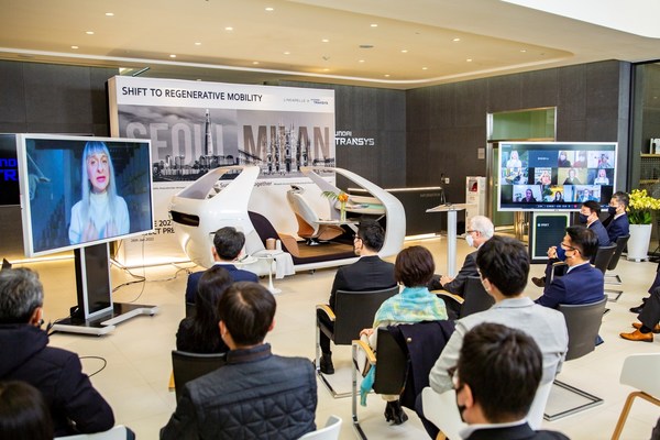 Hyundai Transys held a preview event for the future mobility seat concept that it will exhibit at Lineapelle 2022. Hyundai Transys held a preview event for the future mobility seat concept that it will exhibit at Lineapelle 2022.