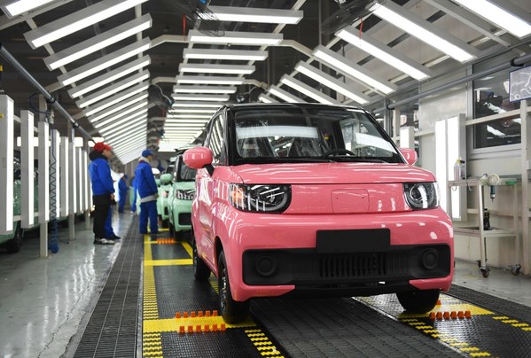 Photo shows the Chery Automobile's intelligent workshop. Photo shows the Chery Automobile's intelligent workshop.