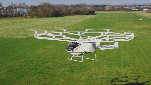 Series E First Signing Announcement: Volocopter’s VoloCity Aircraft Flying in Bruchsal Series E First Signing Announcement: Volocopter’s VoloCity Aircraft Flying in Bruchsal