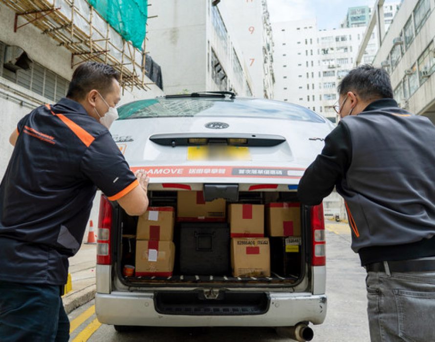 Lalamove delivered 150,000 pieces of supplies for 200 NGOs with the support of over 100 driver partners