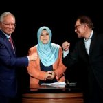 Some 400 people attend Anwar-Najib debate