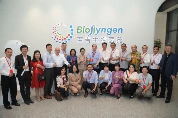 ASEAN Consul Generals, officials and Biosyngen management team