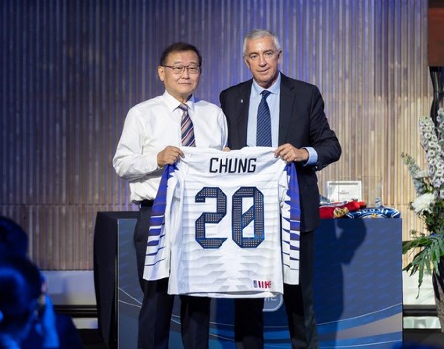Halla Group Chairman Chung Mong-won Inducted into the IIHF Hall of Fame