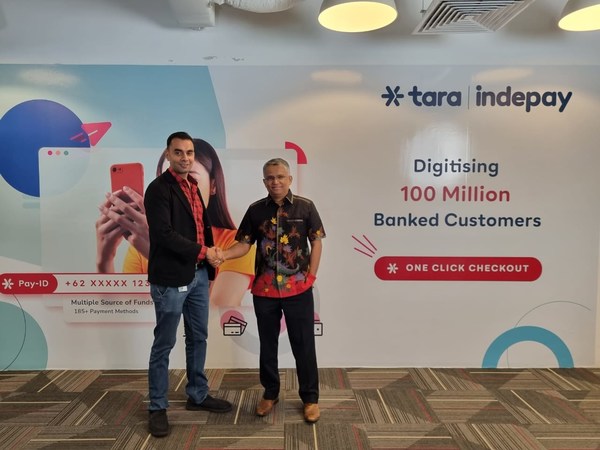 (Right to Left) Rajid Saha_CEO & Cofounder Setara Network Worldwide & Mayank Singh_Chief Digital Officer & Vice President Domino Pizza Indonesia
