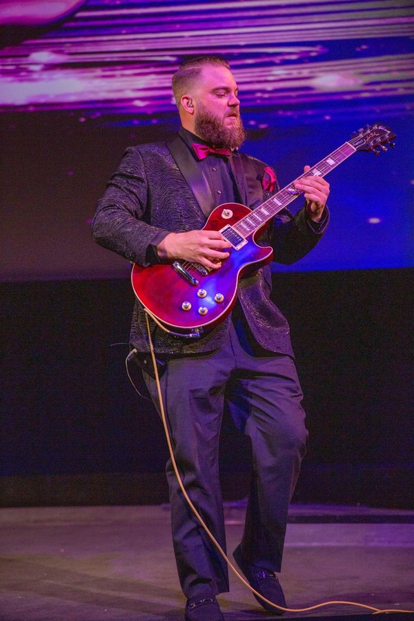 GuitarGod83 on stage at the 2022 Bigo Awards Gala