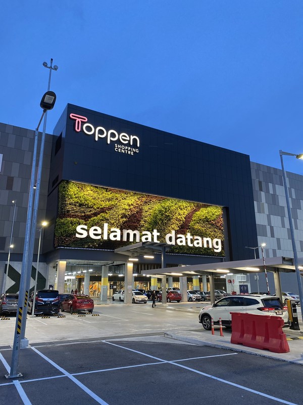 Toppen Shopping Centre creates gateway for brands to South Malaysia