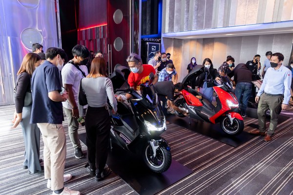 More than 20 of Thailand's largest dealers have signed agreements with SLEEK EV to join the EV push