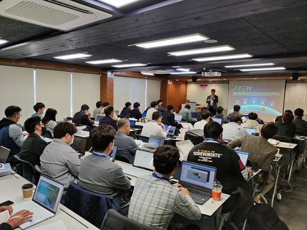 AT32 MCU WORKSHOP AT32 MCU WORKSHOP