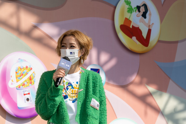 Sammi Cheng, Brand Ambassador, AXA Hong Kong and Macau, shared her tips on stress-relief.