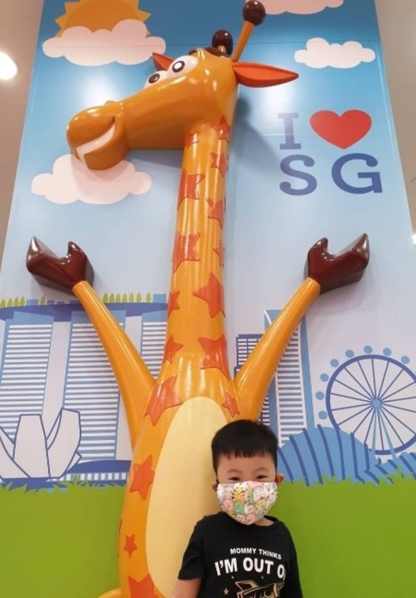 Young Brandon, posing in the winning picture of Geoffrey’s World Tour photo contest, recognizes all Toys"R"Us stores, no matter which outlet his parents bring him to! Young Brandon, posing in the winning picture of Geoffrey’s World Tour photo contest, recognizes all Toys"R"Us stores, no matter which outlet his parents bring him to!