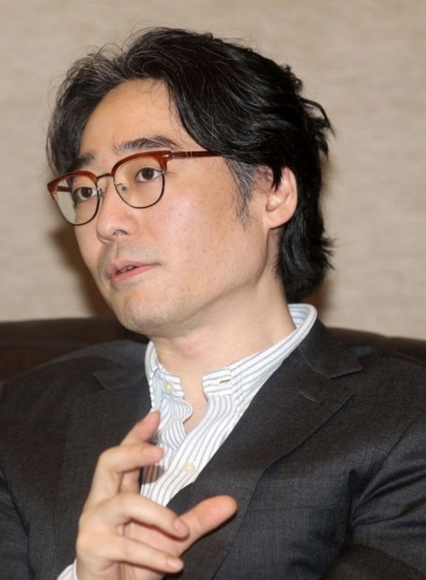 Mr. Chongyoon Lim, the Chairman of the Korea Biotechnology Industry Organization Mr. Chongyoon Lim, the Chairman of the Korea Biotechnology Industry Organization