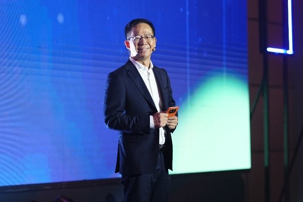 Louie Lyu, President of HUAWEI Consumer Business Group, Asia Pacific