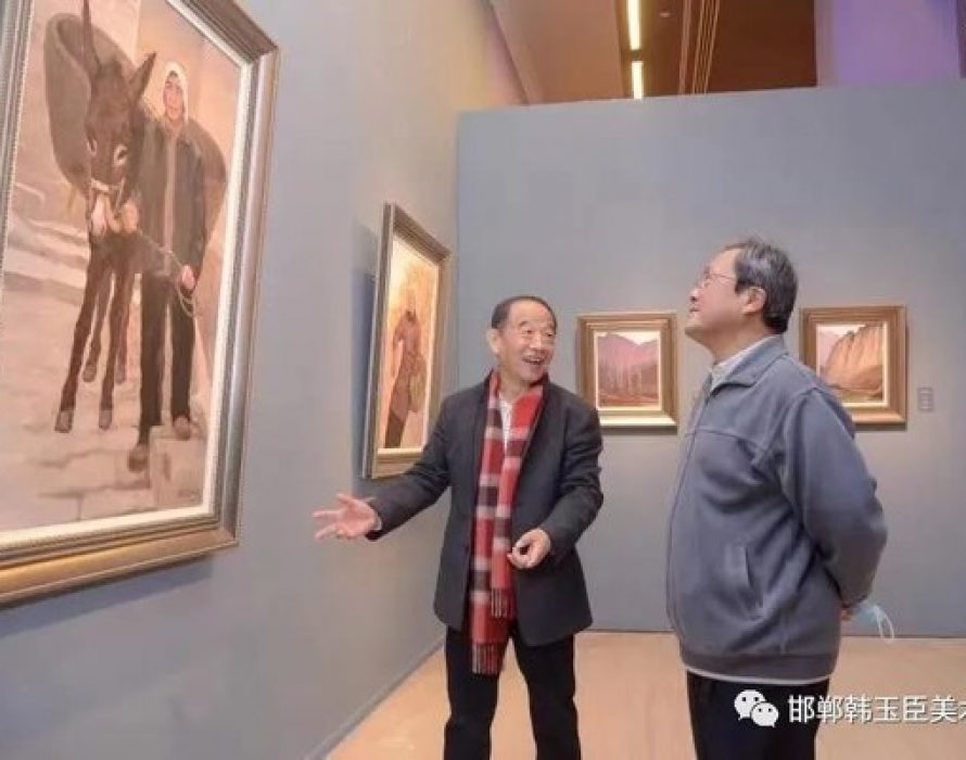 Feng Yuansheng highly praises Han Yuchen’s oil painting and sketching works, which moved many people