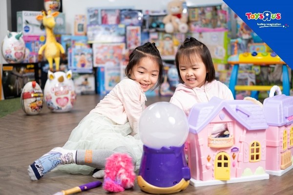 Toys“R”Us’ Top Toys are sure to provide fun and entertainment for kids while creating special bonding moments for the whole family