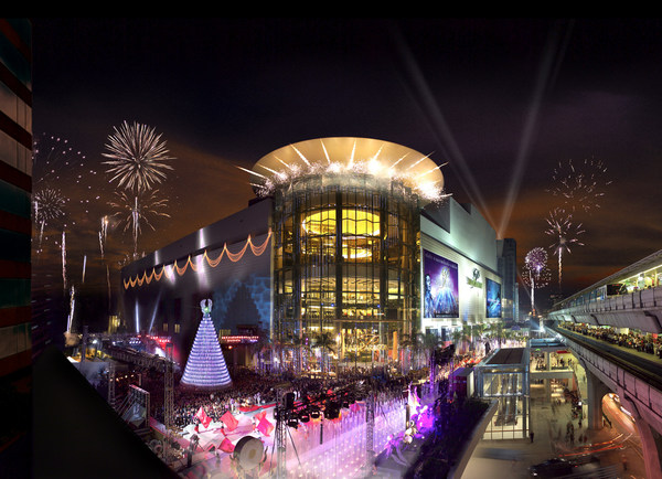 Street view of Siam Paragon