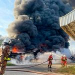 Three firemen injured in fire-fighting operation at used paper processing plant