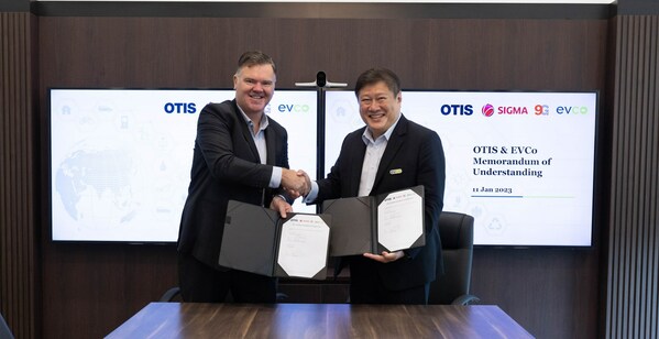 From left: Grant Mooney, Managing Director of Otis Southeast Asia, and Fuji Foo, Managing Director of EVCo