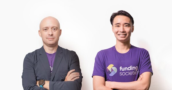 (L-R): Ryan Galloway, Country Director, Funding Societies Vietnam; Kelvin Teo, Co-founder & Group CEO, Funding Societies | Modalku