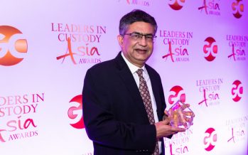 Shri Ashishkumar Chauhan, MD & CEO, NSE honored with Lifetime Achievement award by Global Custodian in Singapore