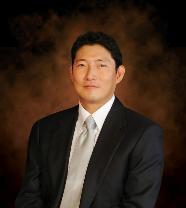 Hyun-joon Cho,the Chairman of Hyosung Group