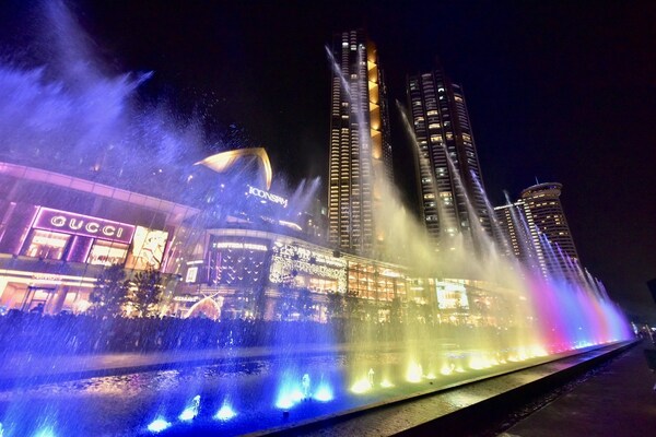 The "ICONIC Multimedia Water Features" at River Park, ICONSIAM, Bangkok, Thailand.
