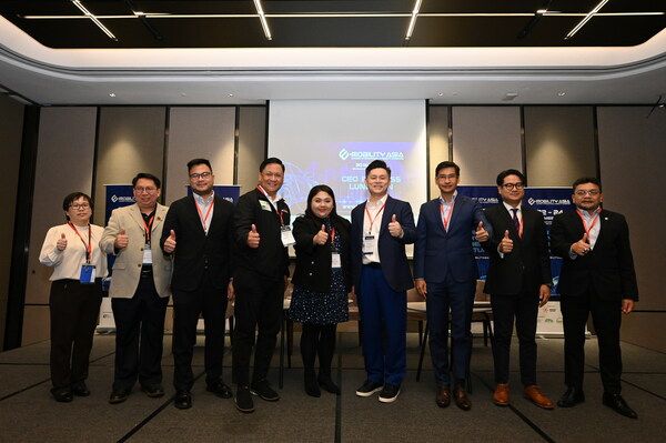 EV Industry players gathered at the recent E-Mobility Asia CEO Business Luncheon in Kuala Lumpur EV Industry players gathered at the recent E-Mobility Asia CEO Business Luncheon in Kuala Lumpur