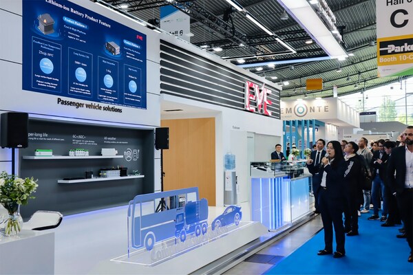 Lexy Liu, General Manager of EVE Power’s International Marketing Center, was introducing EVE’s product strategies.
