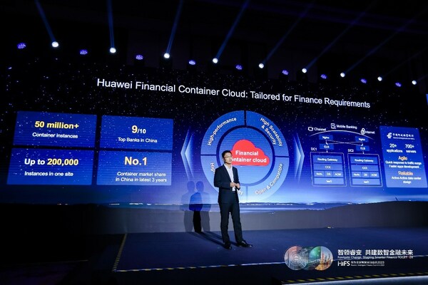Hu Yuhai, Vice President of Huawei Cloud Stack