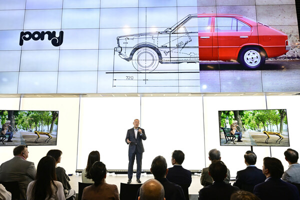 Hyundai Motor Group Executive Chair Euisun Chung at 'PONY, the timeless' exhibition opening Hyundai Motor Group Executive Chair Euisun Chung at 'PONY, the timeless' exhibition opening