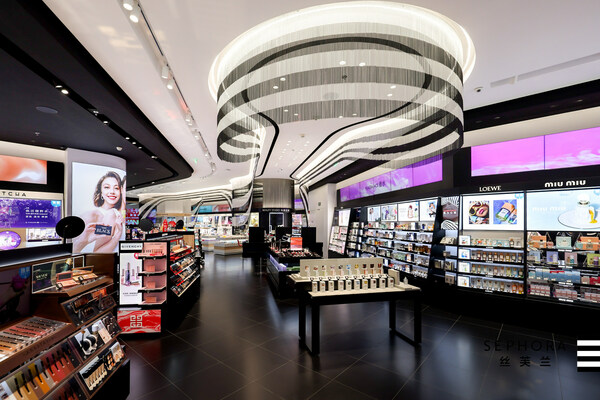 Sephora’s Store of the Future in Shanghai Leverages Advanced Beauty Tech and Digital Tools to Present the Exclusive 7 Touchpoints