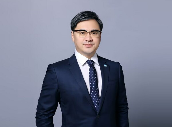 Dr. Dapeng Liu, founder and CEO of Weiyun AI & Robotics Group Dr. Dapeng Liu, founder and CEO of Weiyun AI & Robotics Group