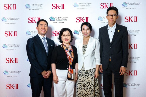 SK-II’s first-ever PITERA™ Science Expert Panel L-R: Dr. Gaku Tsuji, Dr. Xiang Lei Hong, Dr. Wu Yan, and Dr. Kenji Kabashima SK-II’s first-ever PITERA™ Science Expert Panel L-R: Dr. Gaku Tsuji, Dr. Xiang Lei Hong, Dr. Wu Yan, and Dr. Kenji Kabashima