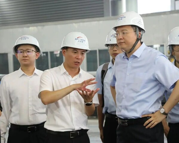 The CEEC team is visiting the Arctech Changzhou factory The CEEC team is visiting the Arctech Changzhou factory