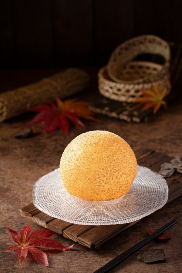 Throughout the festival, Galaxy Macau is set to launch a rich array of F&B promotions including Deep-fried Glutinous Sesame Ball at Galaxy Macau Tam Chai Yu Chun