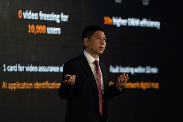 Leon Wang, President of Huawei's Data Communication Product Line, delivering a speech Leon Wang, President of Huawei's Data Communication Product Line, delivering a speech