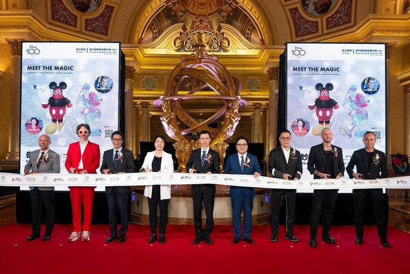 Guests of honour officiate an opening ceremony at The Venetian Macao Wednesday for ‘Meet the Magic: In celebration of Disney 100 by Philip Colbert and Jason Naylor.’ It is one of the special exhibitions of Art Macao 2023 and is on display Aug. 3-Oct. 15 at The Venetian Macao, The Londoner Macao and Le Jardin. Guests of honour officiate an opening ceremony at The Venetian Macao Wednesday for ‘Meet the Magic: In celebration of Disney 100 by Philip Colbert and Jason Naylor.’ It is one of the special exhibitions of Art Macao 2023 and is on display Aug. 3-Oct. 15 at The Venetian Macao, The Londoner Macao and Le Jardin.