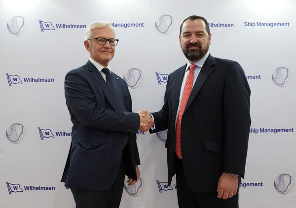 Left - Carl Schou (CEO and President of Wilhelmsen Ship Management) and Right - Peter Mackey (CEO of Avenir LNG) Left - Carl Schou (CEO and President of Wilhelmsen Ship Management) and Right - Peter Mackey (CEO of Avenir LNG)