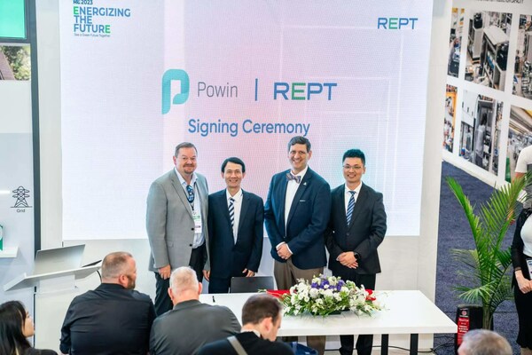 REPT BATTERO×POWIN Signing Ceremony REPT BATTERO×POWIN Signing Ceremony
