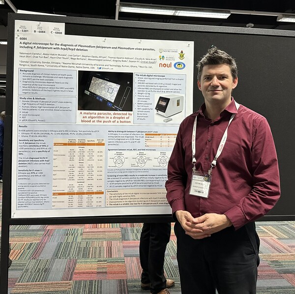 Dr. Cristian Koepfli, Professor of the University of Notre Dame is presenting the result of malaria diagnosis using miLab™.