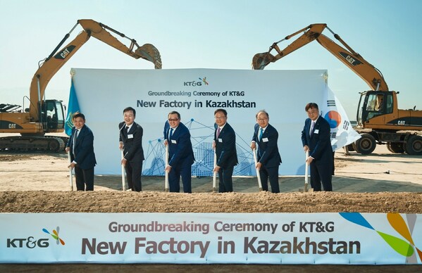 KT&G held a groundbreaking ceremony for its new state-of-art manufacturing plant in Kazakhstan on October 11, 2023. The picture shows KT&G CEO Mr. Bok-In Baek (third from the right) and the Governor of Almaty Marat Sultangaziyev (second from the left) are posing for a photo at the ceremony.