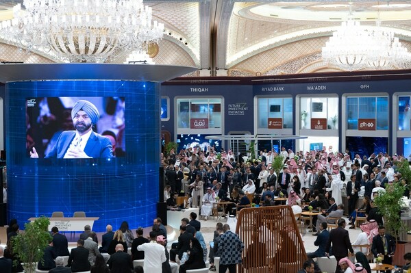 New principles for strengthening global economy defined by Heads of State, IMF, Politicians and CEOs at Riyadh summit New principles for strengthening global economy defined by Heads of State, IMF, Politicians and CEOs at Riyadh summit
