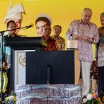 Perak Sultan opens Sultan Nazrin Shah Bridge