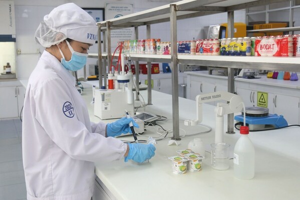 Vinamilk’s durian yogurt products are being researched and produced specifically for the Chinese market Vinamilk’s durian yogurt products are being researched and produced specifically for the Chinese market