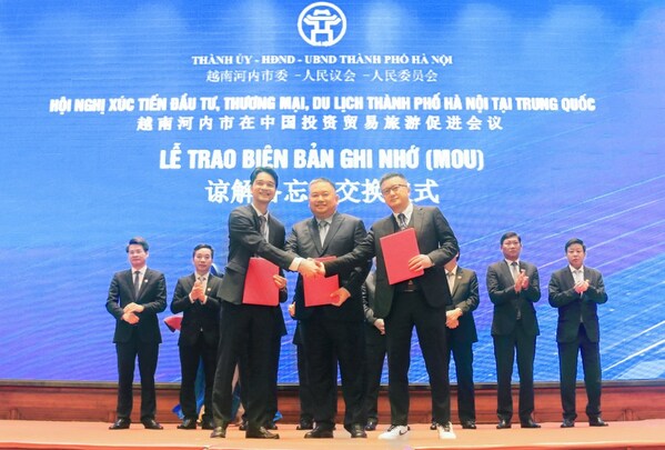 Vinamilk Expands into the China's Thriving Dairy Market with Key Partnerships Vinamilk Expands into the China's Thriving Dairy Market with Key Partnerships