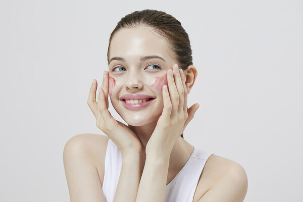 COSRX's Newly Launched The AHA BHA PHA LHA 35 Peel