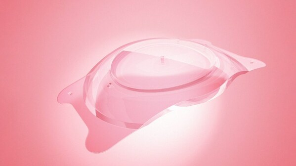A solution to short-sightedness and reading problems - The EVO Viva ICL. A solution to short-sightedness and reading problems - The EVO Viva ICL.