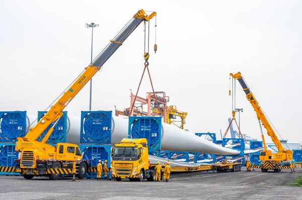 Volvo FH in operation