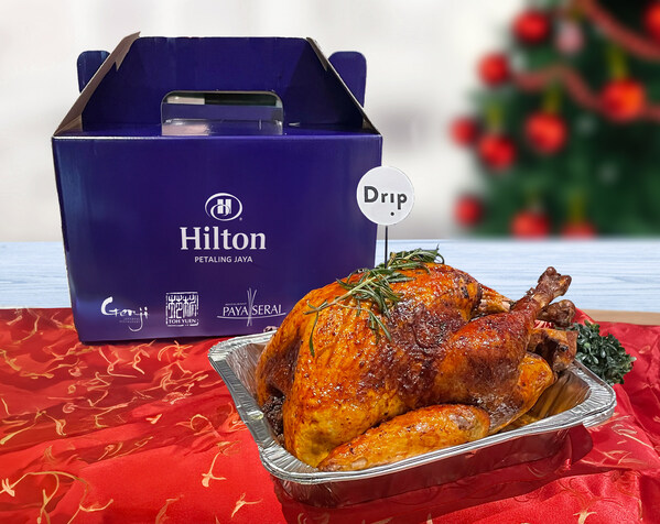 Hilton Petaling Jaya's newly launched outlet, Drip, features festive take away boxes with Roasted Turkey, New Zealand Sirloin, Christmas Yule Log, Pies and more. Hilton Petaling Jaya's newly launched outlet, Drip, features festive take away boxes with Roasted Turkey, New Zealand Sirloin, Christmas Yule Log, Pies and more.