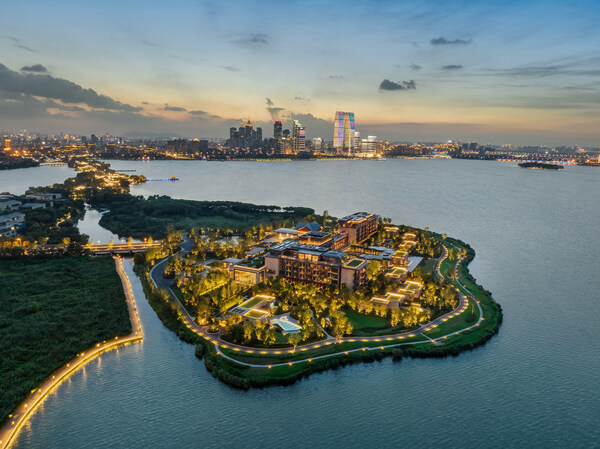 NOW OPEN: Four Seasons Hotel Suzhou Welcomes Guests to a Private Island Oasis in One of the China’s Most Engaging Cities NOW OPEN: Four Seasons Hotel Suzhou Welcomes Guests to a Private Island Oasis in One of the China’s Most Engaging Cities