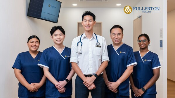 Dr Hee Li Heng and Fullerton Health Staff at Fullerton Health Hub at Hougang Green Clinic. Dr Hee Li Heng and Fullerton Health Staff at Fullerton Health Hub at Hougang Green Clinic.